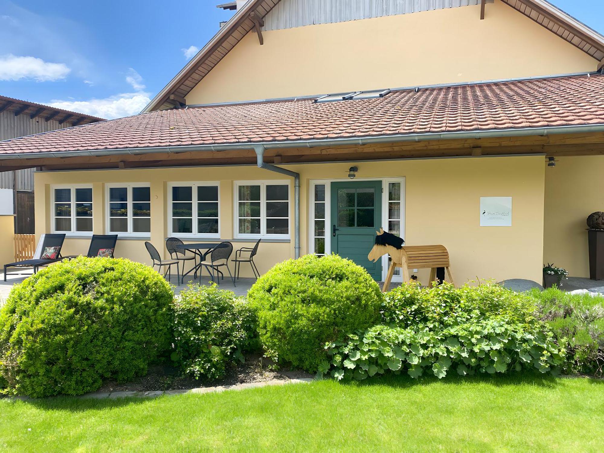 Beim Dorfbach - Die Hofchalets Kressbronn am Bodensee Exterior foto